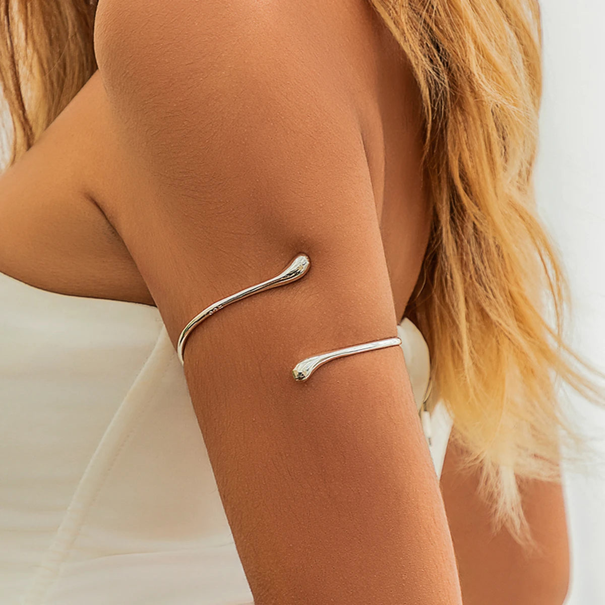 Metal Water Drop Arm Bracelet